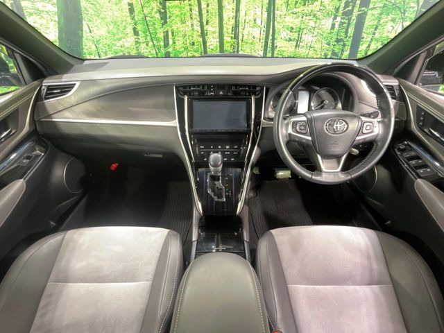 ハリアー2.5 ハイブリッド E-Four プレミアム スタイルアッシュ 4WD