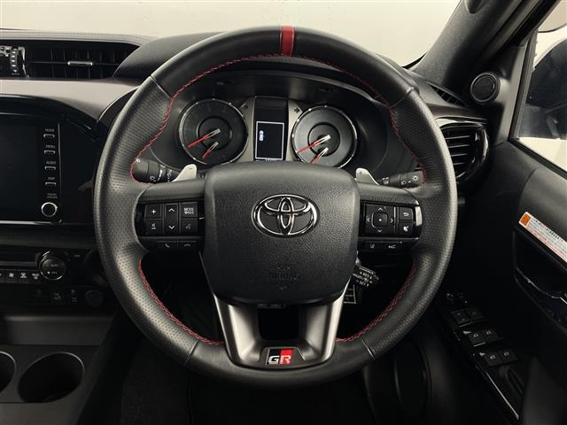 ハイラックス2.4 Z GRスポーツ ディーゼル 4WD