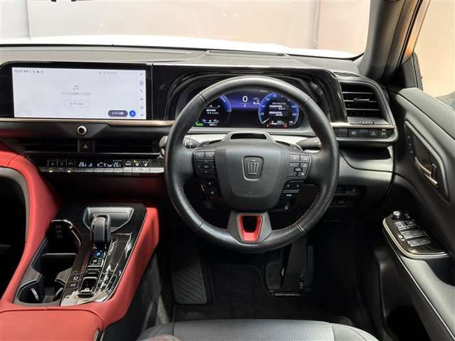 クラウンスポーツ2.5 RS E-Four 4WD