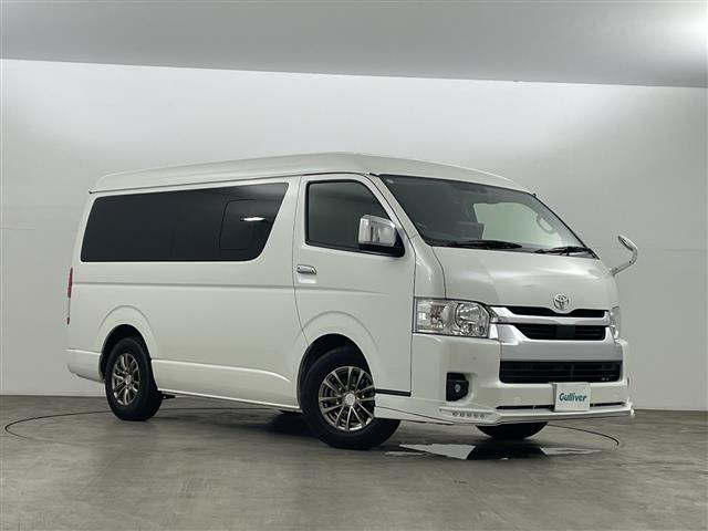 ハイエースバン