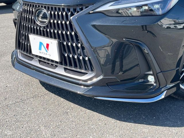 NX350h バージョンL