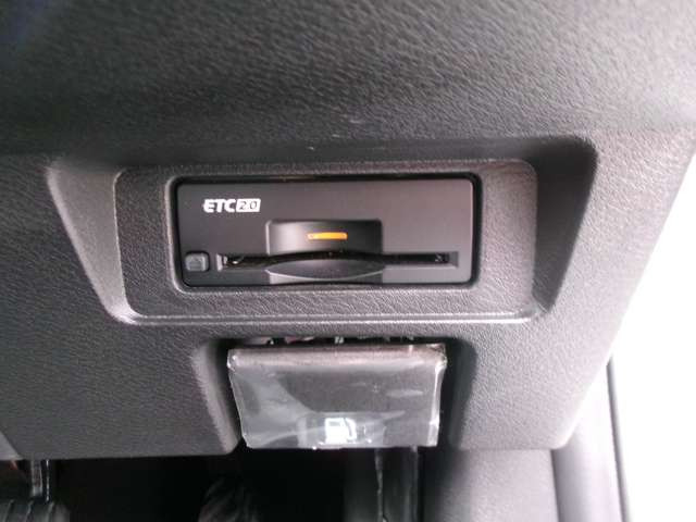 ノートオーラ1.2 G レザーエディション