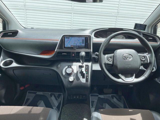 シエンタ1.5 G クエロ