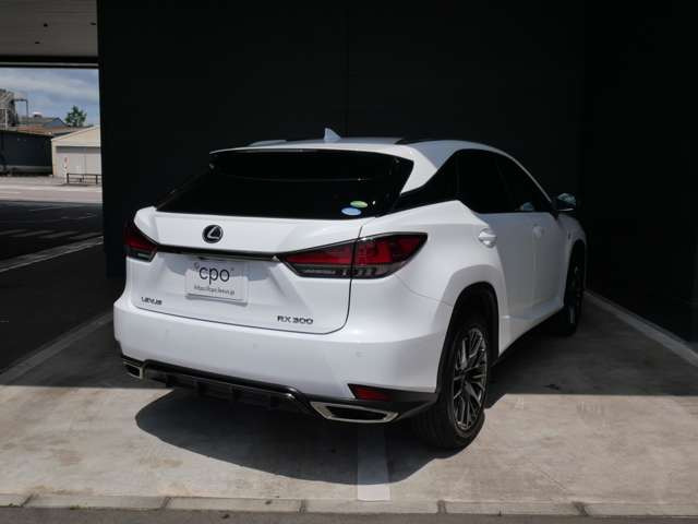 RX300 Fスポーツ 4WD