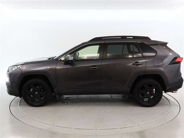 RAV42.0 アドベンチャー オフロードパッケージ 4WD