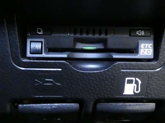 ルーミー1.0 カスタム G-T