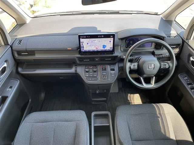 ステップワゴン2.0 e:HEV エアー