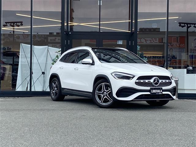 GLAクラスGLA200d 4マチック AMGライン 4WD