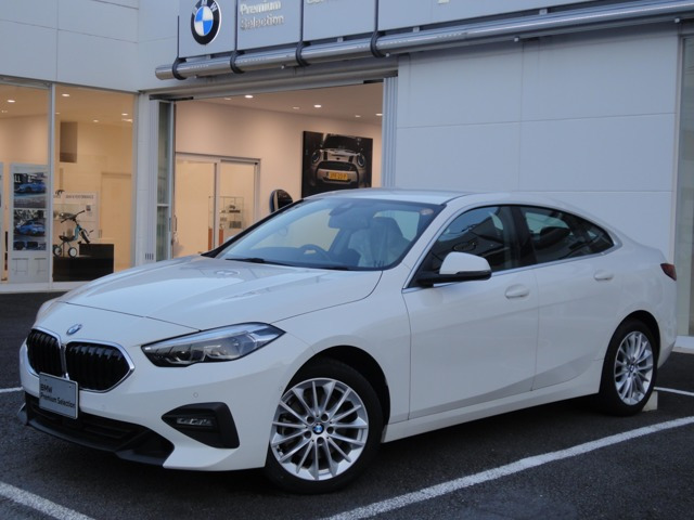 2シリーズグランクーペ218i プレイ