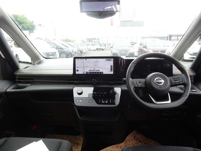 セレナ1.4 e-POWER ハイウェイスターV