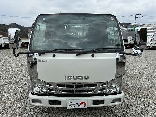エルフ