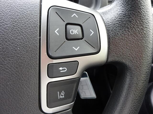 �O�������@��AIS�̌��i�������p�X�����C���𖳂����q�݂̂�̔����Ă��܂��B