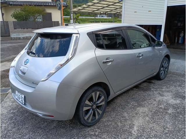 リーフ30kWh X サンクス エディション