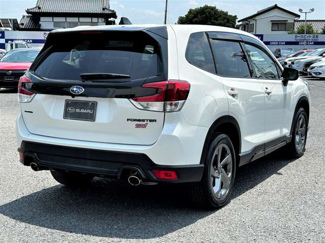 フォレスター1.8 STI スポーツ ブラック インテリア セレクション 4WD