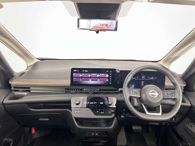 セレナ1.4 e-POWER ハイウェイスターV
