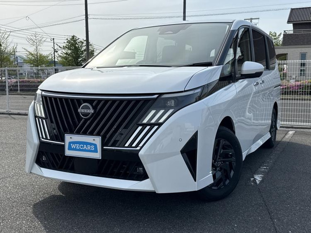 セレナ1.4 e-POWER ハイウェイスターV