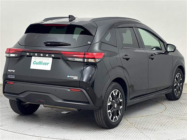 ノート1.2 AUTECH クロスオーバー FOUR 4WD