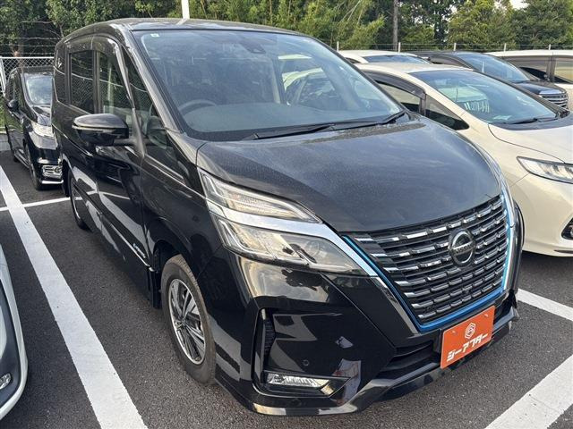 セレナ1.2 e-POWER ハイウェイスターV