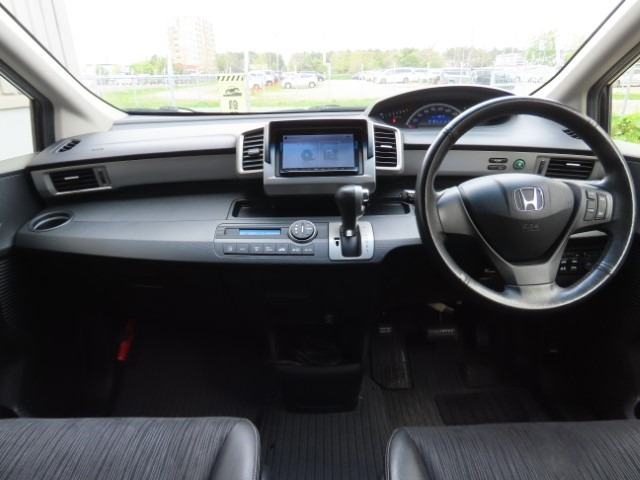 フリード1.5 G エアロ 4WD