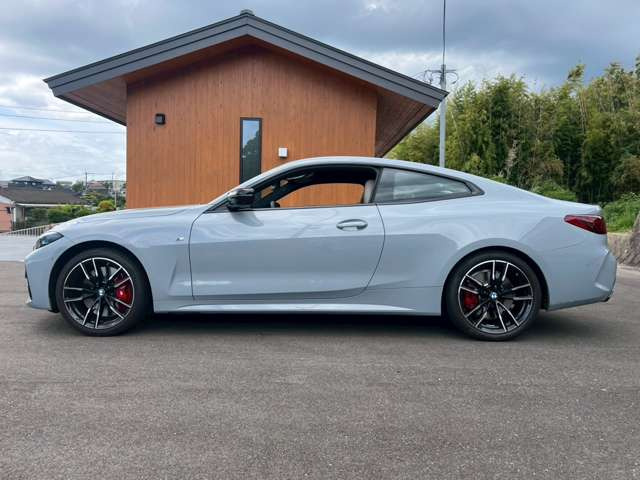 4シリーズクーペM440i xドライブ 4WD