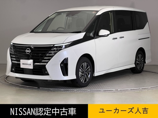セレナ1.4 e-POWER ハイウェイスターV