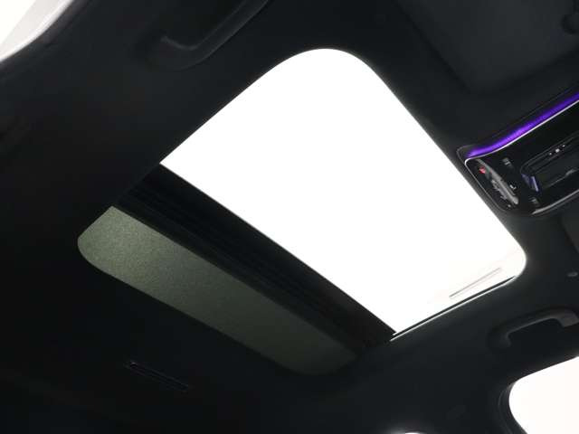 GLCクーペ220d 4マチック AMGラインパッケージ(ISG) 4WD