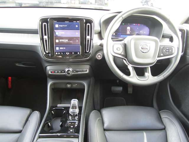 XC40アルティメット B4 AWD 4WD