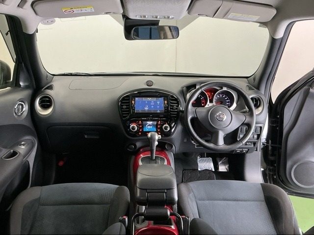 ジューク1.5 15RX V セレクション