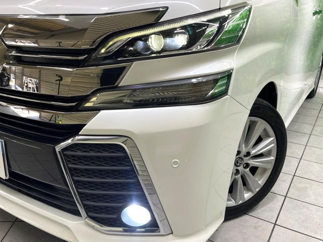 �yLED�w�b�h���C�g�z���V����ԑ��s�����ǍD�Ȏ��E���m�ۂ����S���ĉ^�]�ł��鍂�P�xLED�w�b�h���C�g�𑕔�!�_�����x�������A����d�͂��}�����Ă��܂��B