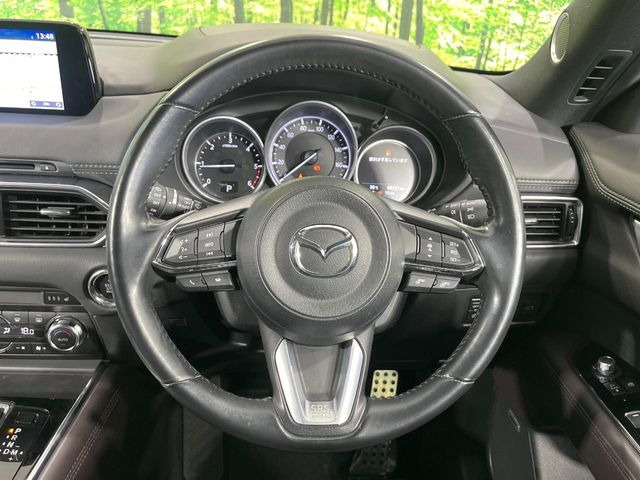 【ステアリングスイッチ】運転中、前方から目線をそらすことなく、オーディオ等の操作が可能な便利機能!安心&快適なドライブを演出してくれます♪