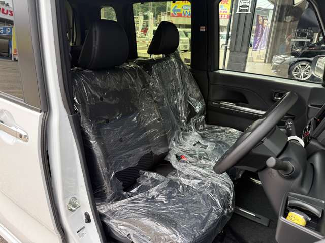 当店では、販売車両は納車前に1台1台心を込めて仕上げ作業を行って納車いたします!ご満足感を感じて頂けるよう、仕上げ作業・徹底清掃を実施致します!!