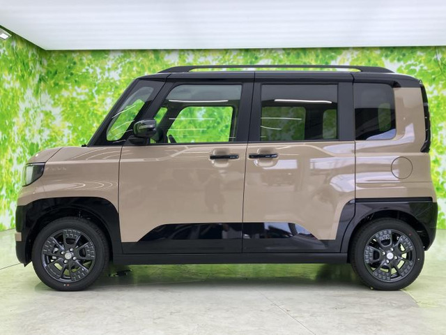 デリカミニT プレミアム デリマル パッケージ 4WD
