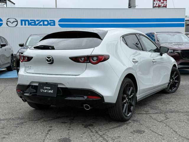 MAZDA3ファストバック1.8 XD ドライブ エディション 4WD