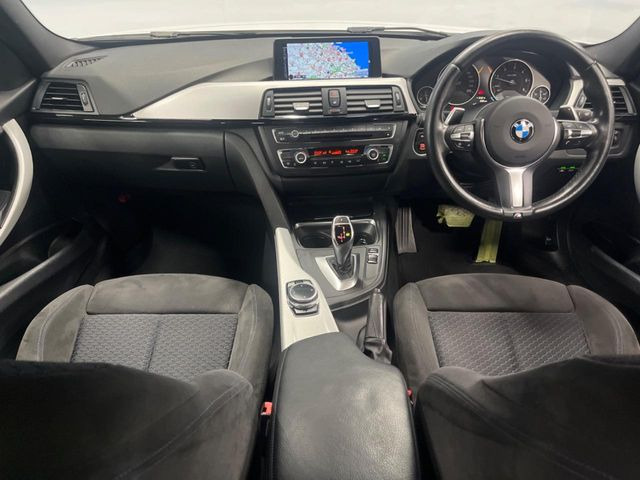 3シリーズセダン320d Mスポーツ
