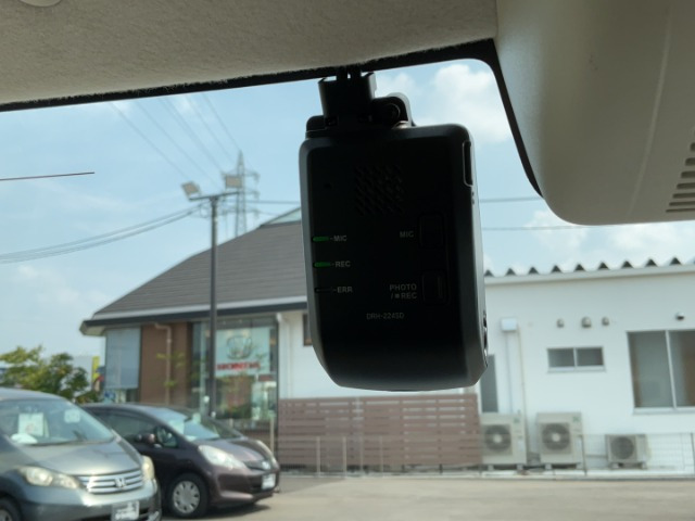 N-BOXG