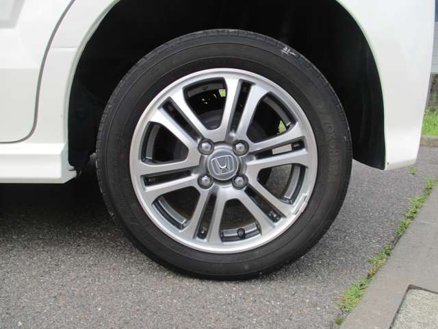 N-BOXカスタムG Lパッケージ 4WD