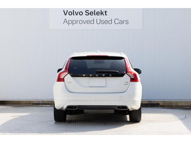 V60T6 AWD 4WD