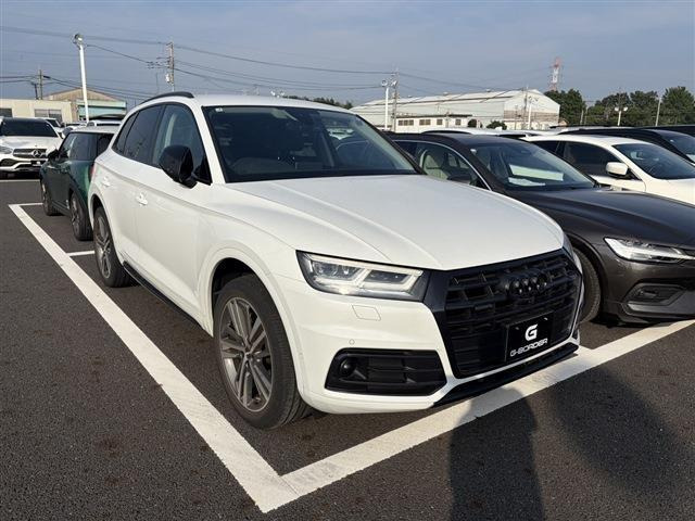 Q5TDI 1stエディション ブラックスタイリング ディーゼル 4WD