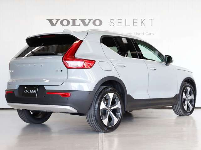 XC40ウルトラ B4 AWD 4WD