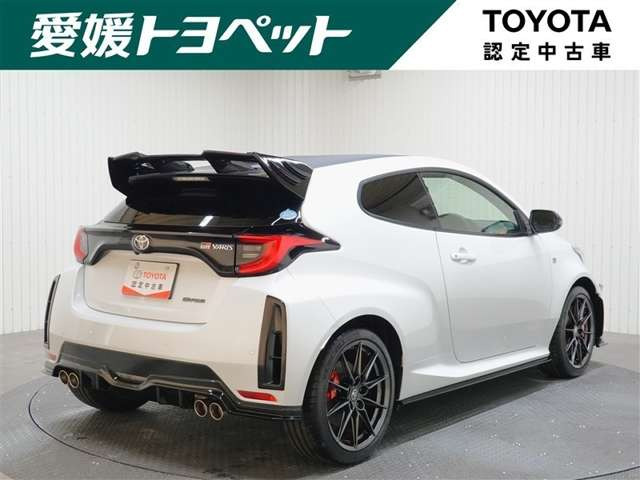 ヤリス