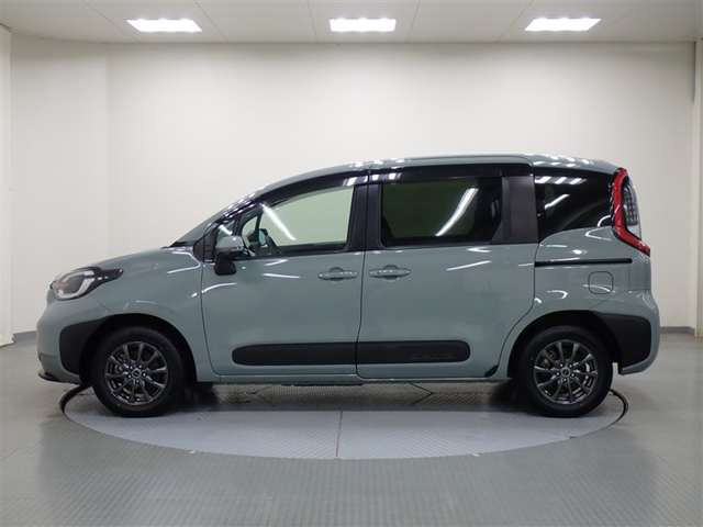 シエンタハイブリッド 1.5 Z E-Four 4WD