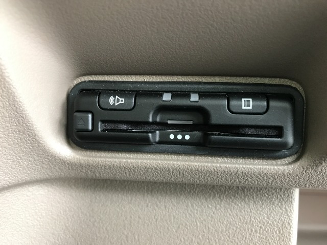 N-BOXジョイ モノトーン