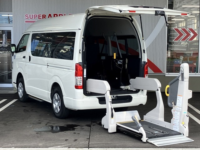 ハイエースバン2.8 ウェルキャブ Bタイプ ロング ディーゼル 4WD