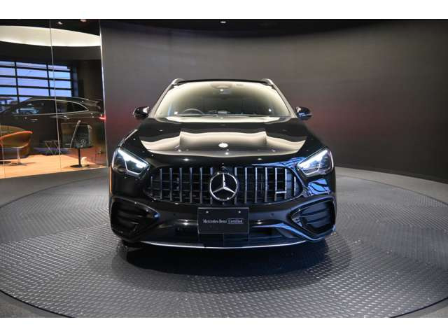 GLAクラスAMG GLA35 4マチック 4WD