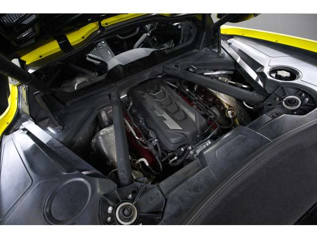 6.2L V�^8�C��OHV�A502ps/65.0kgm�A�S��&times;�S��&times;�S��mm 4630&times;1940&times;1225mm�A�ԗ��d�� 1670kg