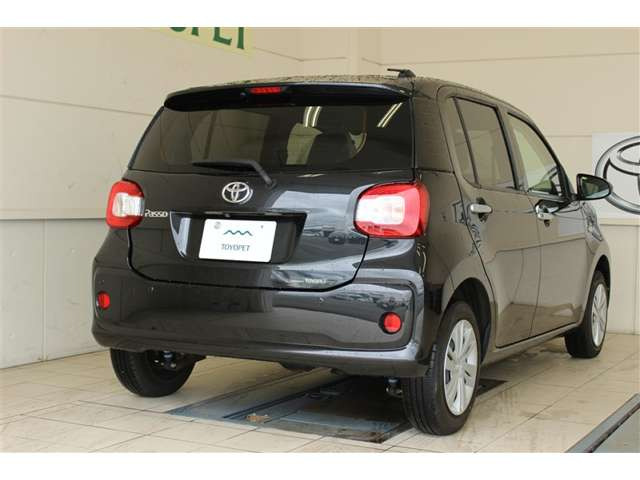 パッソ1.0 X 4WD