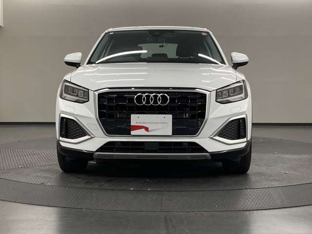 Q235 TFSI アドバンスド