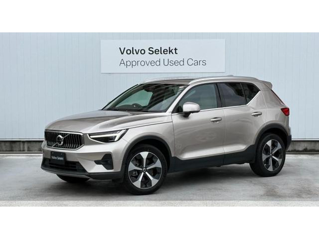 XC40アルティメット B4 AWD 4WD
