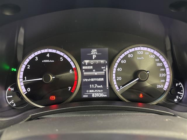 NX200t Fスポーツ
