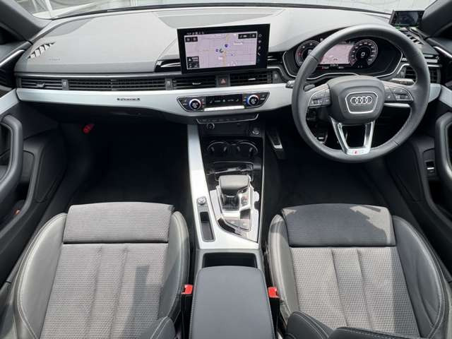 A440 TDI クワトロ Sライン 4WD